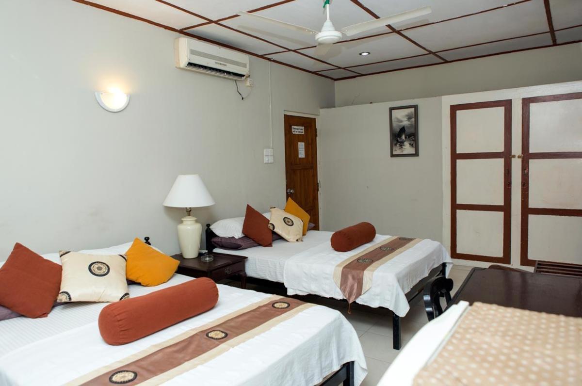 Ranveli Beach Hotel Dehiwala-Mount Lavinia Dış mekan fotoğraf